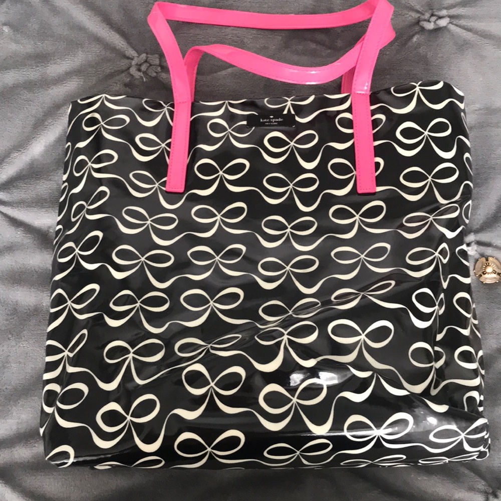 Kate spade tote🥰🥰